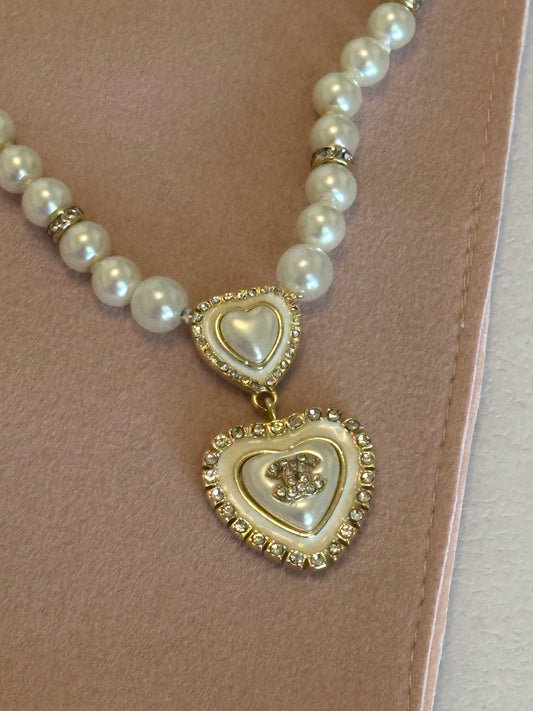 Gold Pendant Pearl Necklace