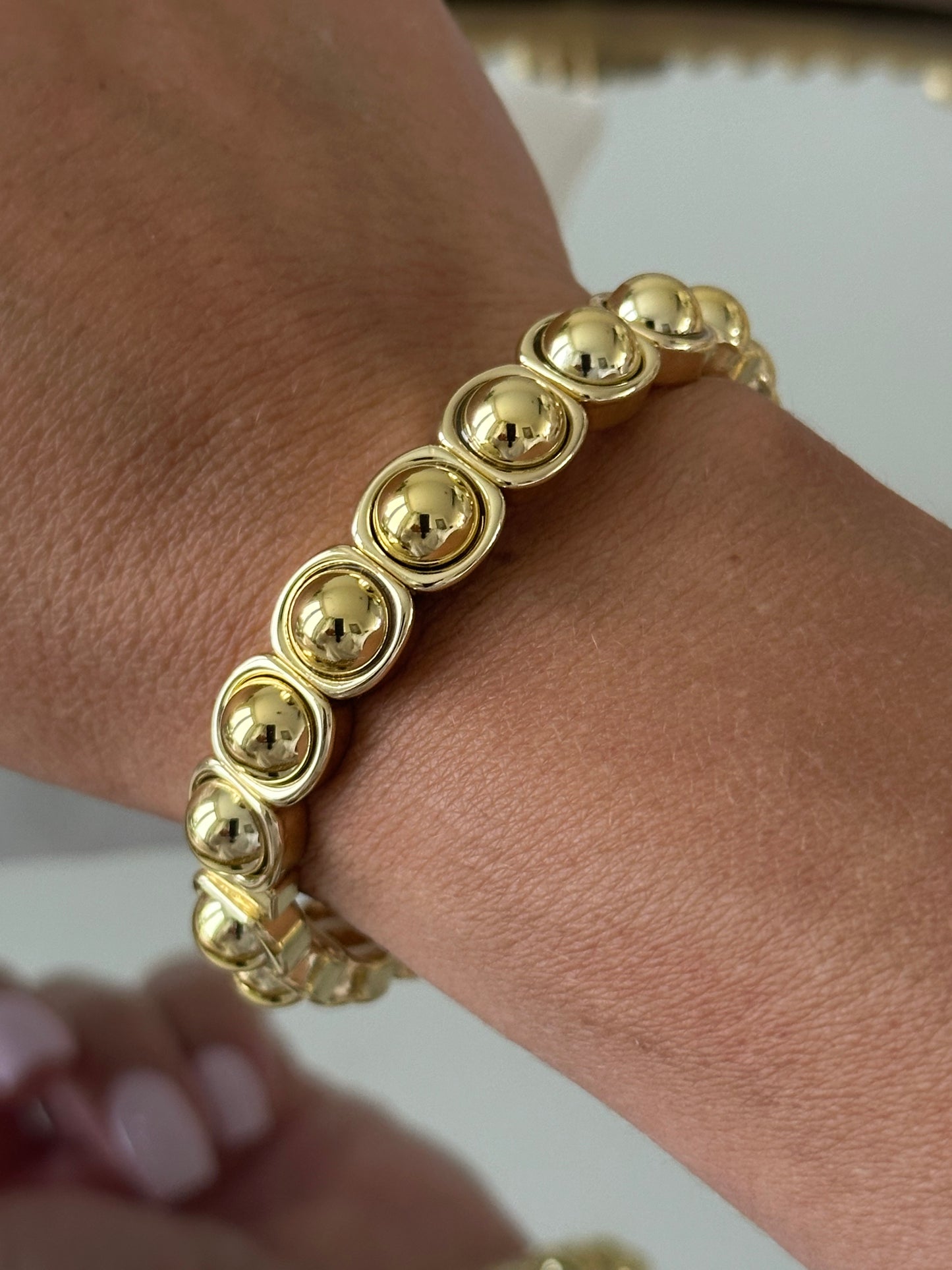 Gold elastic Bracelet