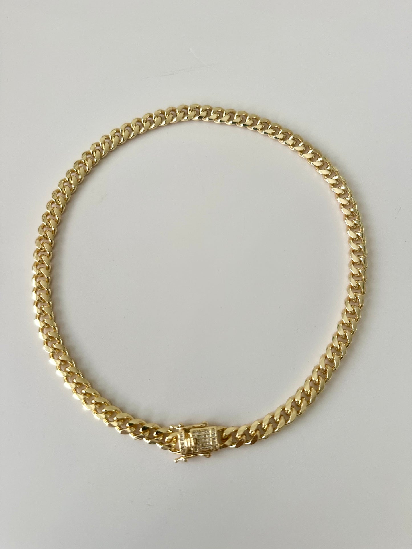 Collar cuban link