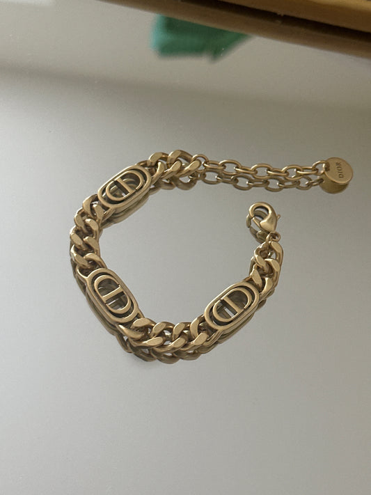 Old Gold bracelet