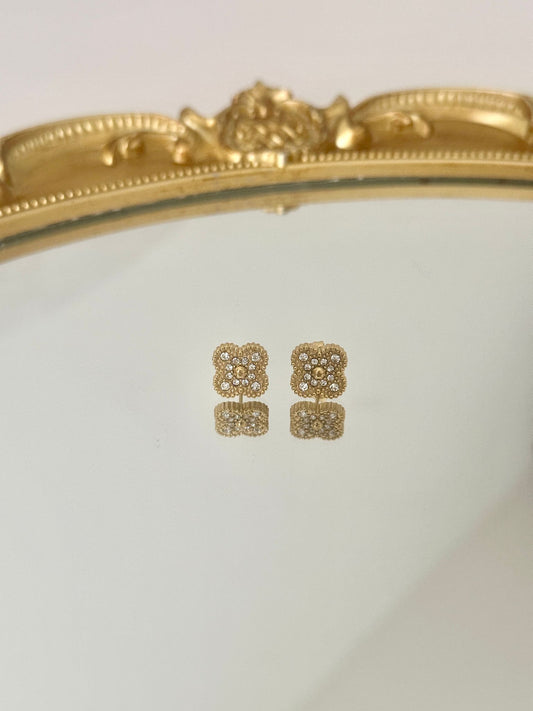 Mini earrings with stone