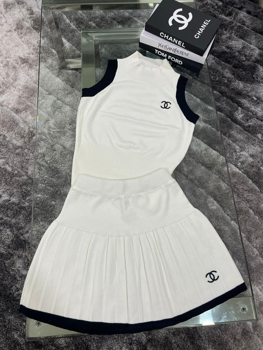 Skirt and top set