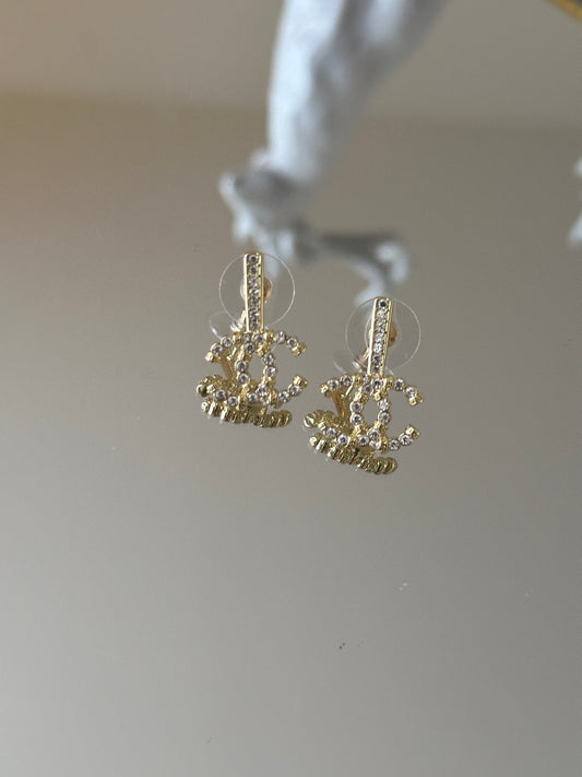 Gold Earrings with stone