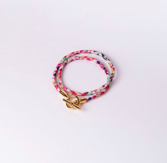 Color mix of bracelet