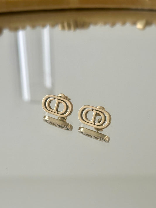 Gold Studs