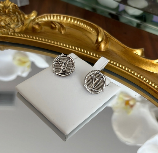 Round Studs Earrings